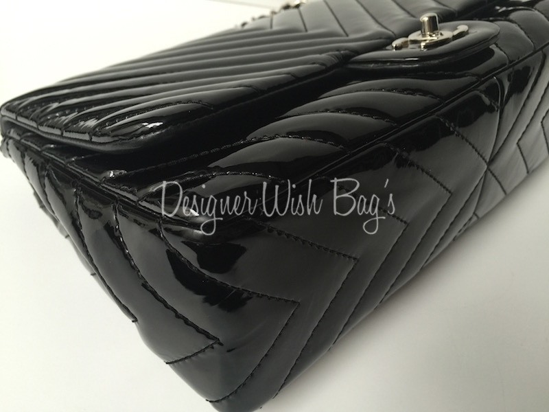 Rare Chanel So Black Jumbo Chevron timeless flap bag Leather ref.208821 -  Joli Closet