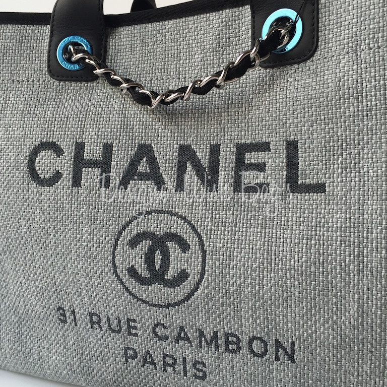 Shop CHANEL DEAUVILLE 2022-23FW Large Shopping Bag (A66941 B08030 94305,  A66941 B08030 NH621) by LudivineBuyers