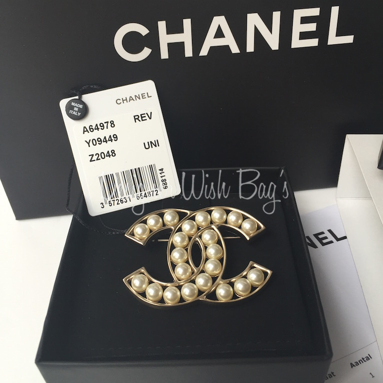 CHANEL, Jewelry, Beautiful Chanel Brooch