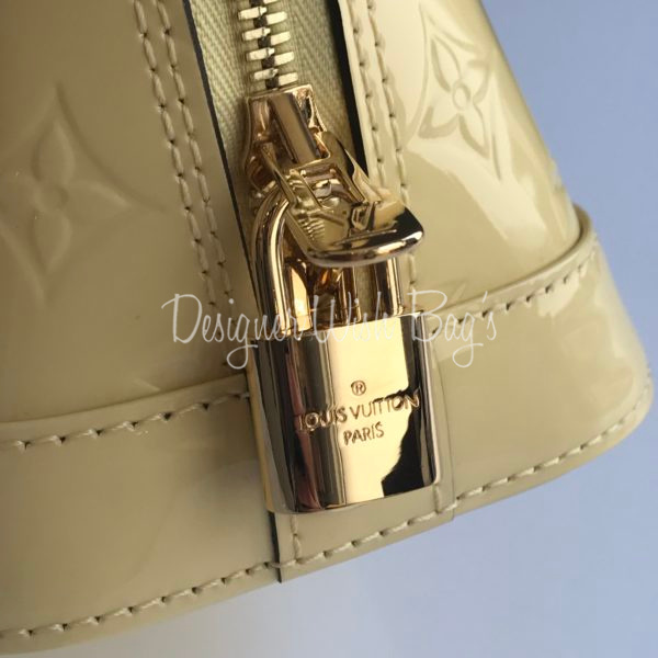 Louis Vuitton Alma Green Patent leather ref.987811 - Joli Closet