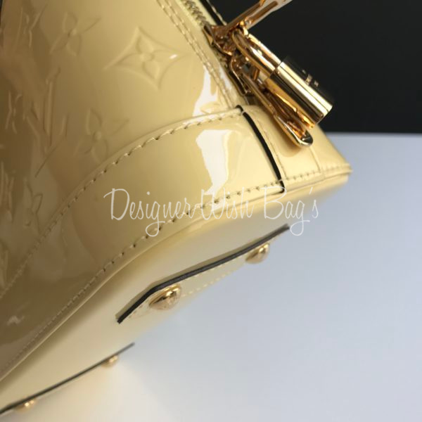 Alma bb patent leather handbag Louis Vuitton Black in Patent leather -  11766235
