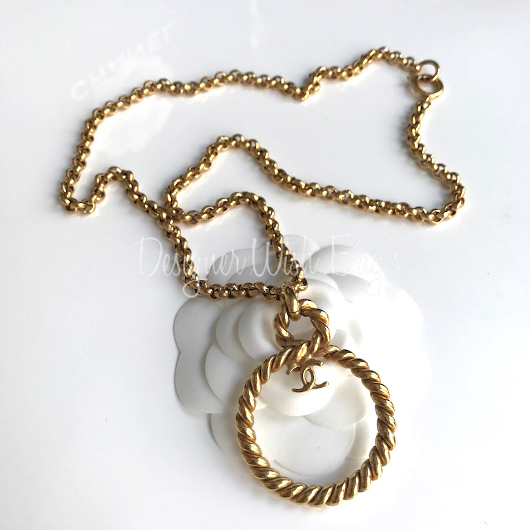 Chanel Vintage Necklace Gold Chain