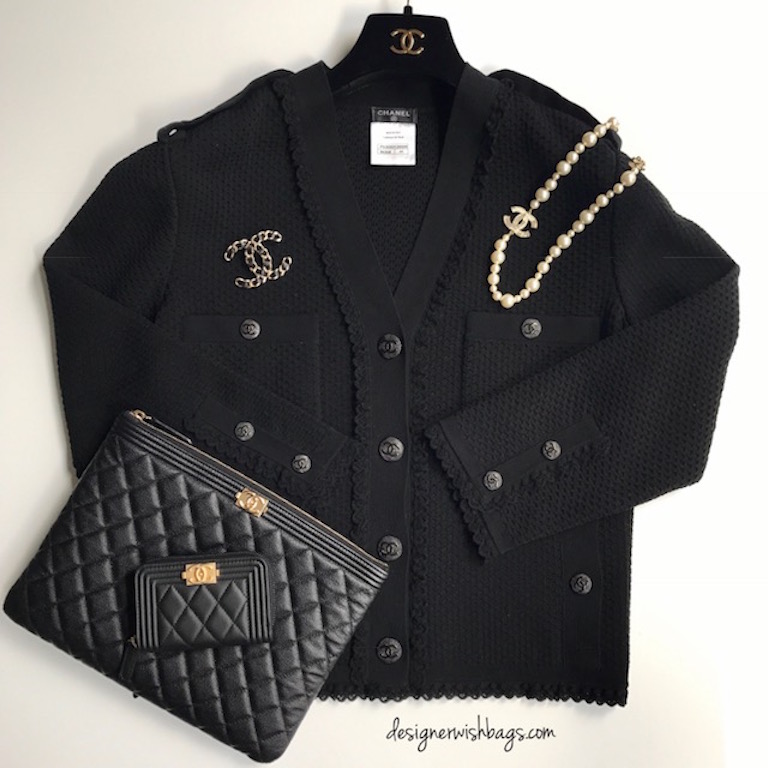 Nøgle afslappet Arv Chanel Black Cardigan Brand New! - Designer WishBags
