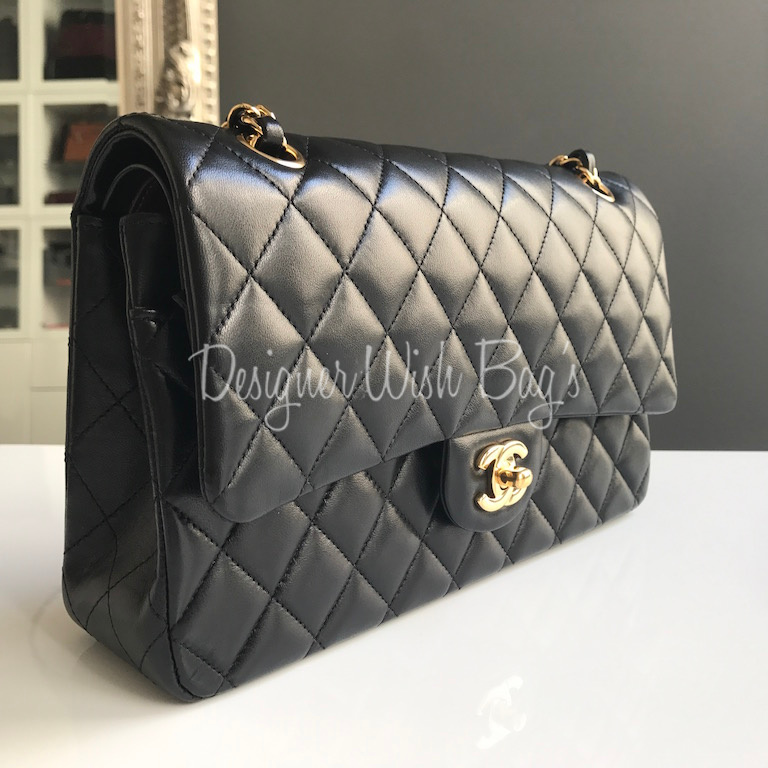 Trendy cc top handle leather handbag Chanel Black in Leather - 37223225