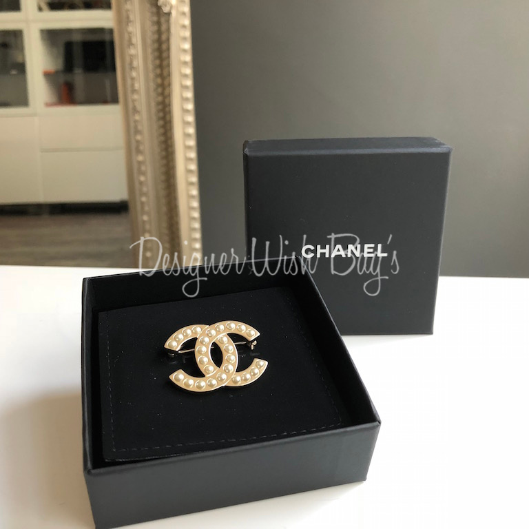 Chanel Brooch Rainbow 18P - Designer WishBags