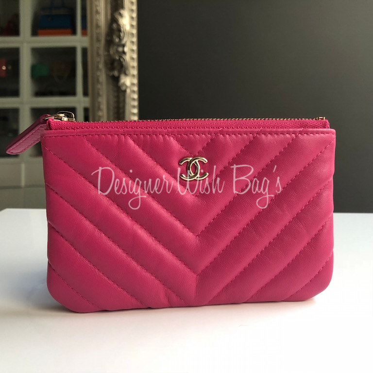 chanel mini o case size