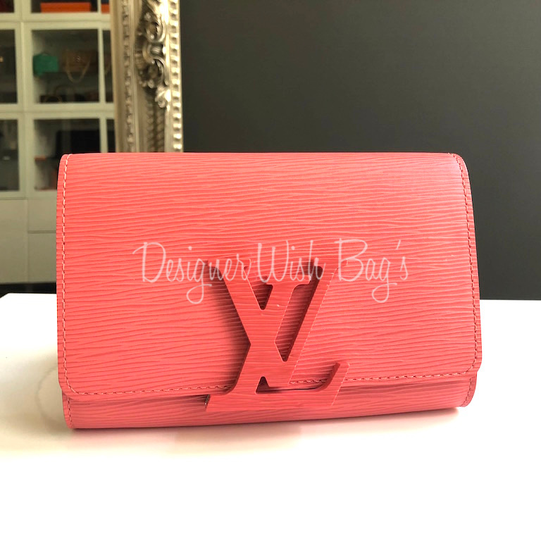 Louise leather crossbody bag Louis Vuitton Pink in Leather - 31463616