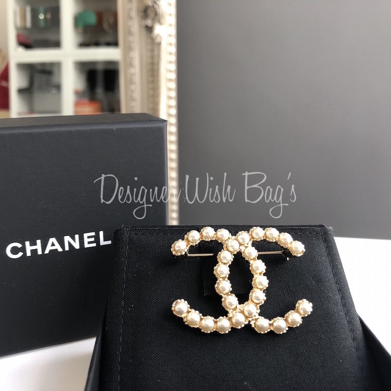 CHANEL Brooch CC Logo Pearl & Crystals Pin W/Box