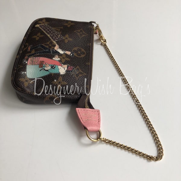 Louis Vuitton Mini pochette with golden chain and zip Chestnut Cloth  ref.960688 - Joli Closet