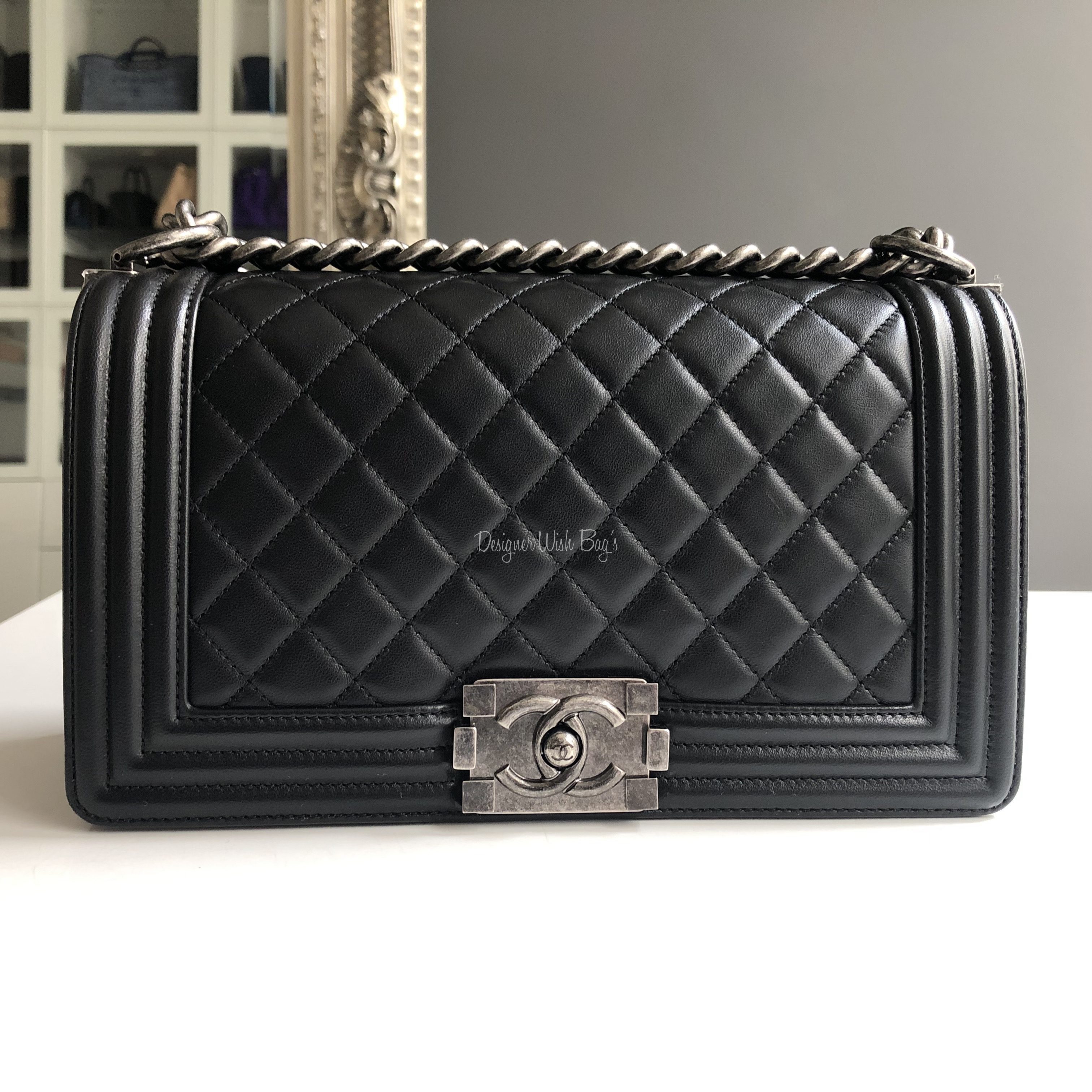 cute and comfy Chanel Old Medium Quilted Caviar Boy Bag 14B