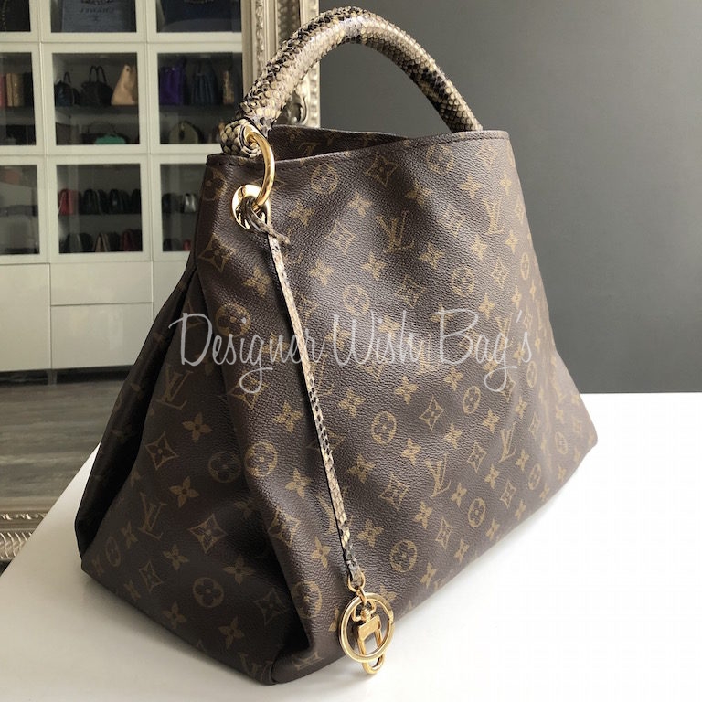 Louis Vuitton Artsy Handbag 357768