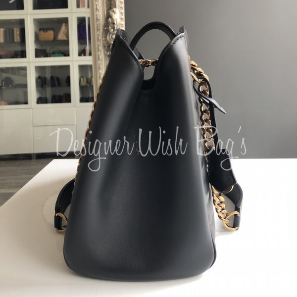 Leather New Wave Chain Tote Bag M53900 – LuxUness