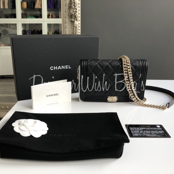 chanel 19 wallet on a chain