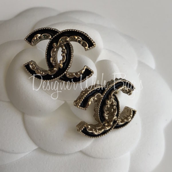 Chanel Black CC Enamel Baroque Stud Earrings – The Closet