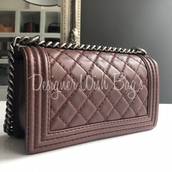chanel boy bolsa brown