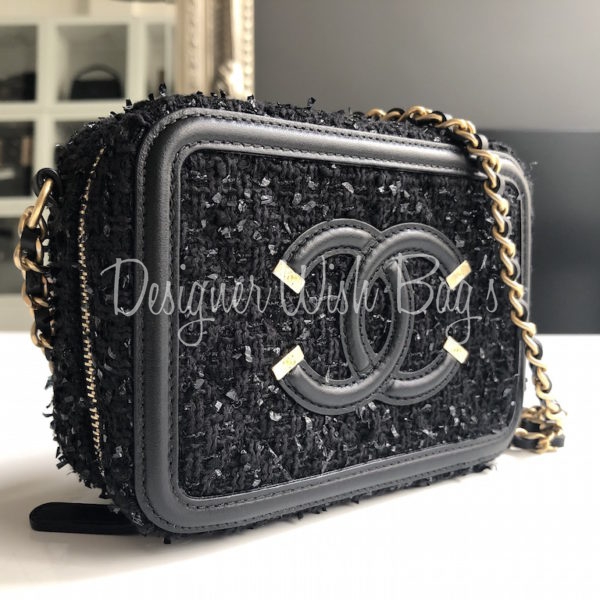 Chanel Filigree Vanity Bag Mini Ss19, Chanel Pink And Black Vanity Case