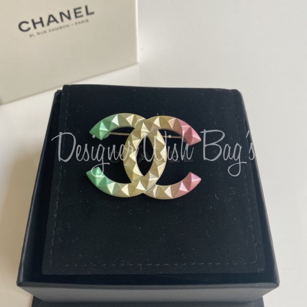 rainbow chanel brooch  Fashion, Chanel brooch, Fashion jewelry