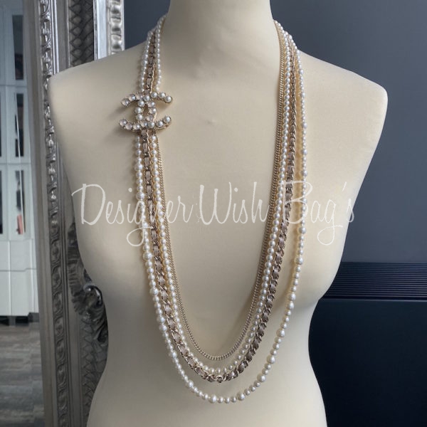Chanel Necklace Beige/Green 17C - Designer WishBags
