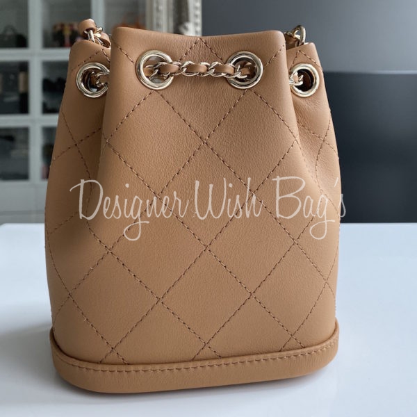 Chanel - Drawstring Bag in Beige