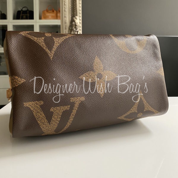 Louis Vuitton // 2019 Giant Monogram Reverse Speedy 30 Bandoulière Bag –  VSP Consignment