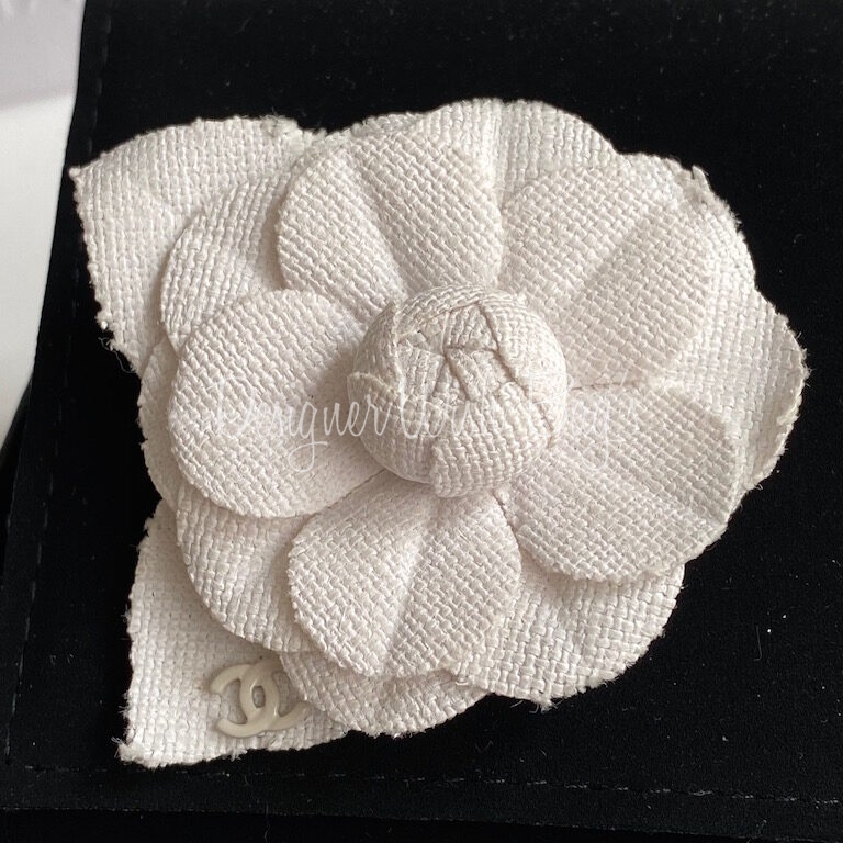 Chanel White Linen Camellia Brooch Q6A1SH5RWB000