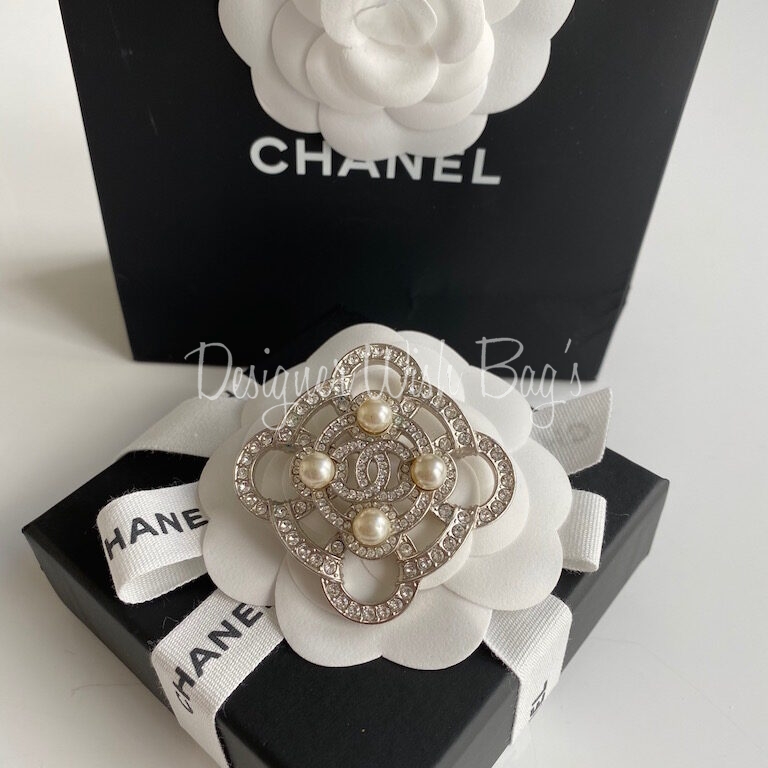Chanel 2023 Faux Pearl & Strass Flowerpot CC Brooch SS23