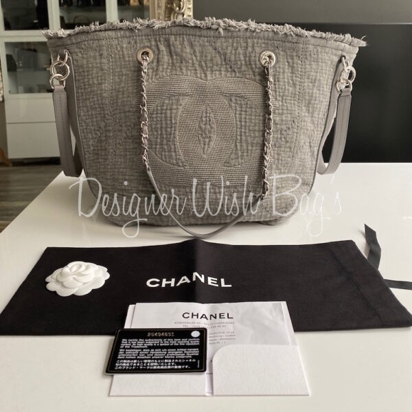 Chanel 22C Coco Mark Pile Beach Bag/Tote Bag Bath Towel Pouch Navy 3-Piece  Set
