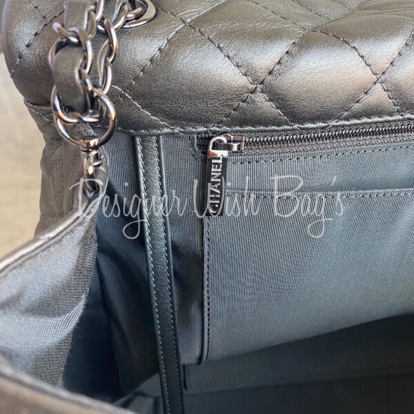 Chanel Jumbo Shearling Flap Bag Black Suede ref.253549 - Joli Closet