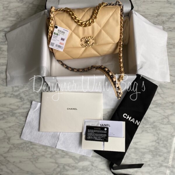 Chanel 19 Beige Goatskin