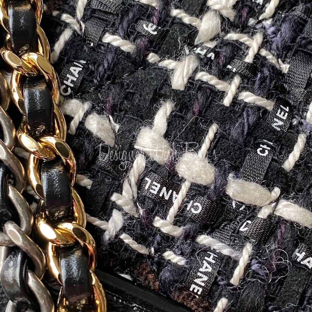 Gabrielle tweed crossbody bag Chanel Black in Tweed - 33733231