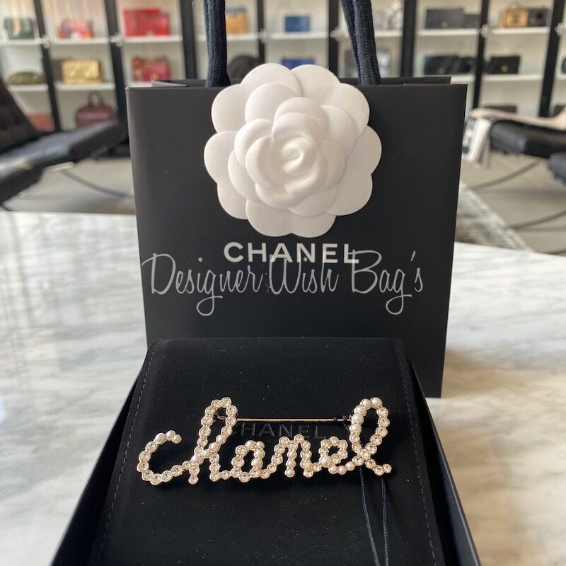 Chanel Brooch Pearls Rhinestones