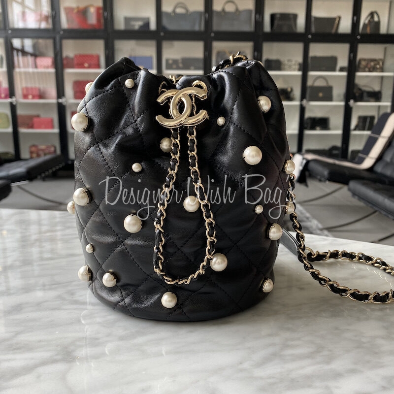 Chanel CC Pearl Mini Drawstring Bucket Bag 21S Light Pink⁣⁣ Quilted  Calfskin with brushed