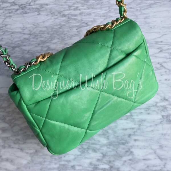 Chanel 19 Green Small