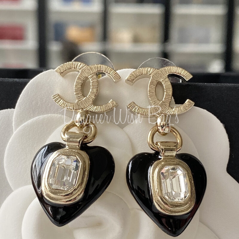 Chanel Heart Earrings 21K