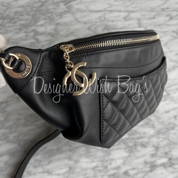 CHANEL FANNY PACK Belt Bag - Black Quilted Leather Waist Gold Cc