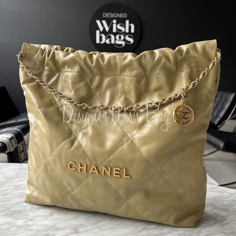 chanel bag 22 small handbag