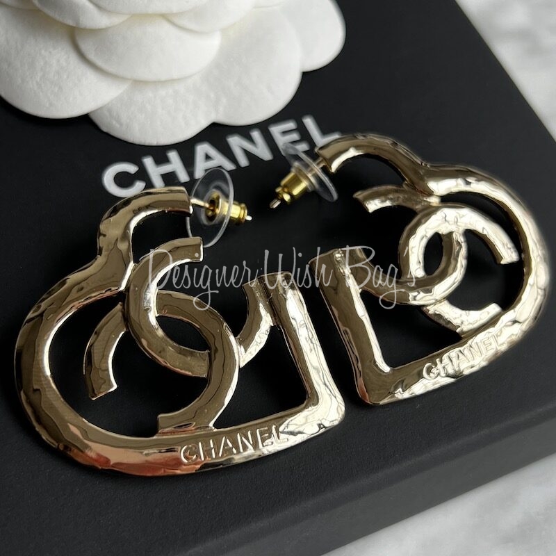 Chanel Heart Earrings 22B - Designer WishBags