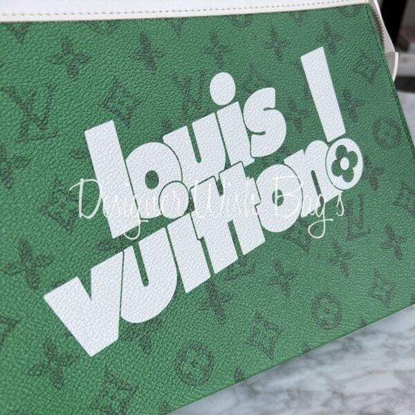 Louis Vuitton Green Clutch 2021