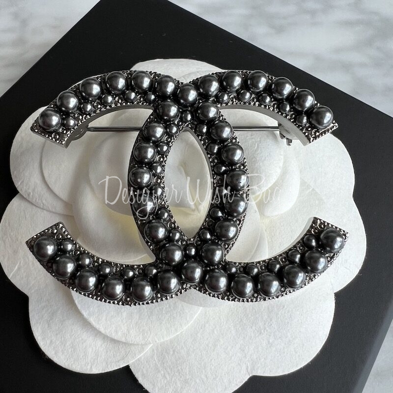 Chanel brooch handmade Diagra Art 61914 designer inspired