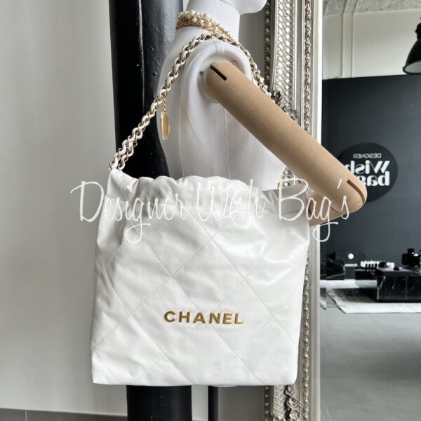 CHANEL 22 Large Chain Shoulder Bag Burgundy - Receipt + Original Box