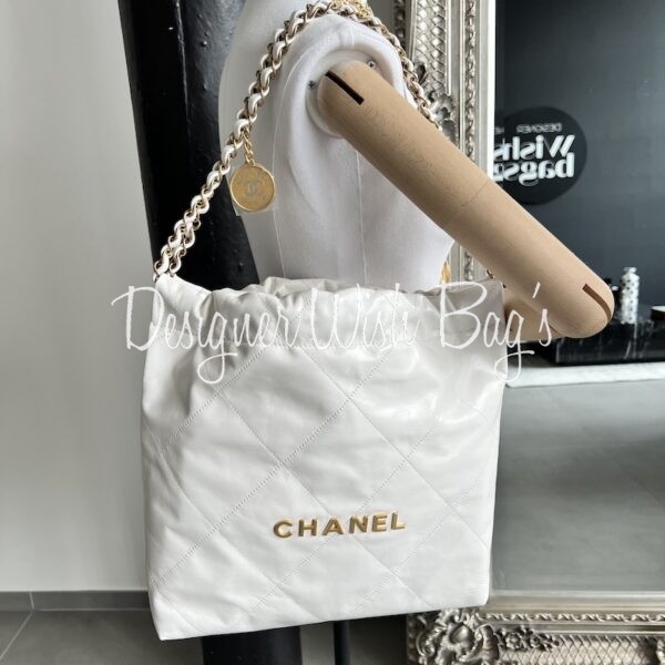 Chanel 22 Small White
