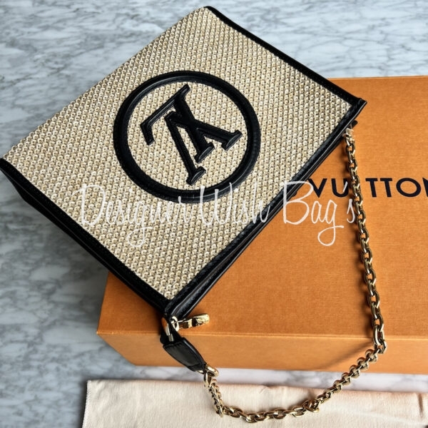 louis vuitton card holder with chain