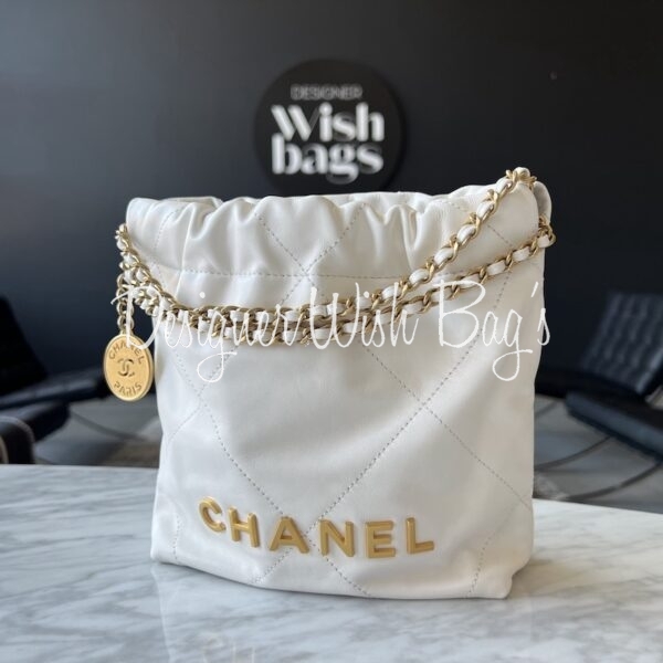 chanel pouch bag leather
