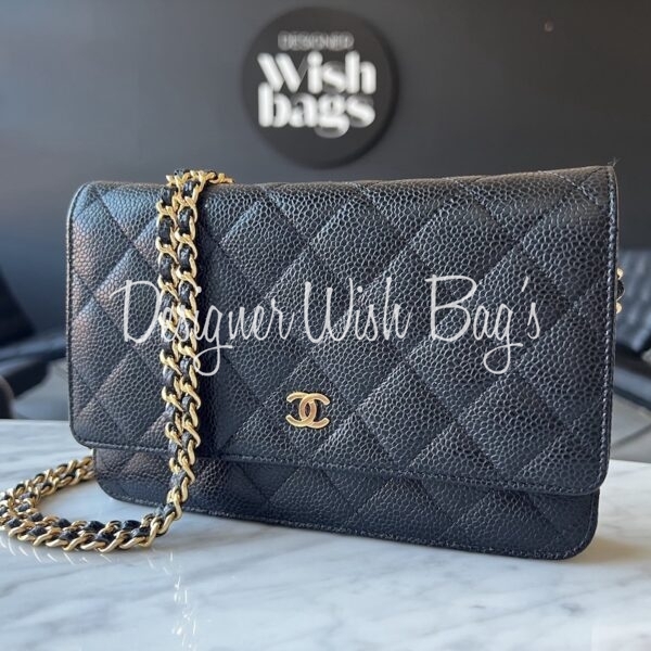 chanel gold wallet on chain black