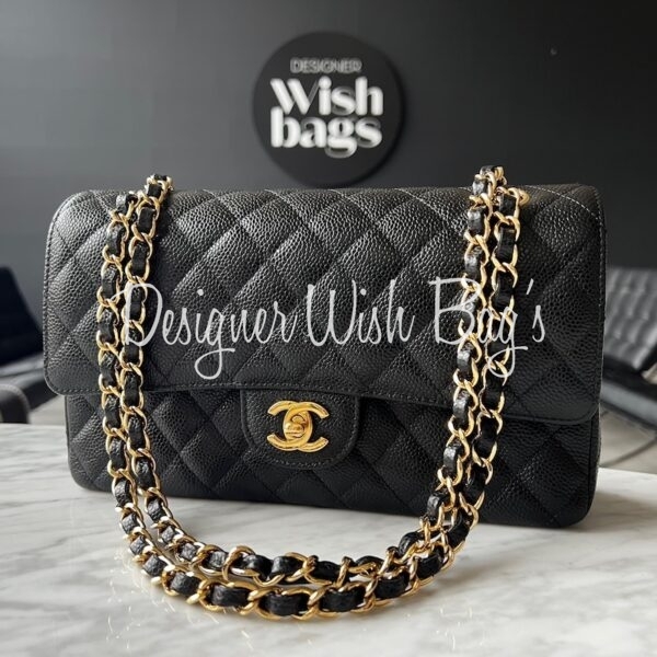 Chanel Medium Classic Black Caviar Gold hdw
