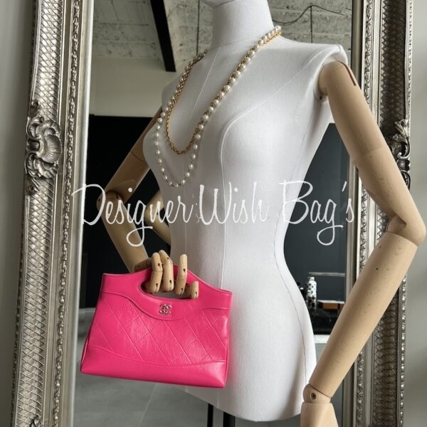 大人可愛いピンク♡【CHANEL】ミニバッグ CHANEL31 25Pピンクが可愛い】 CHANEL シャネル31 ナノショルダーバッグ