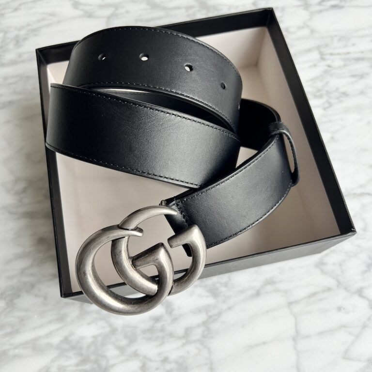 Gucci Black Belt with Silver GG Buckle Interlocking G reversible leather belt in black - Gucci  main image 3
